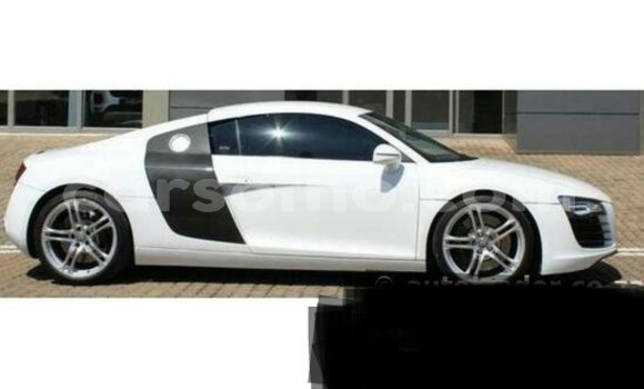 Buy Used Audi R8 White Car in Maseru in Maseru Buy Used Audi R8 White Car in Maseru in Maseru