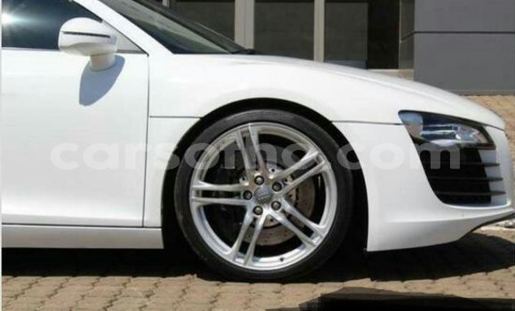 Buy Used Audi R8 White Car in Maseru in Maseru Buy Used Audi R8 White Car in Maseru in Maseru