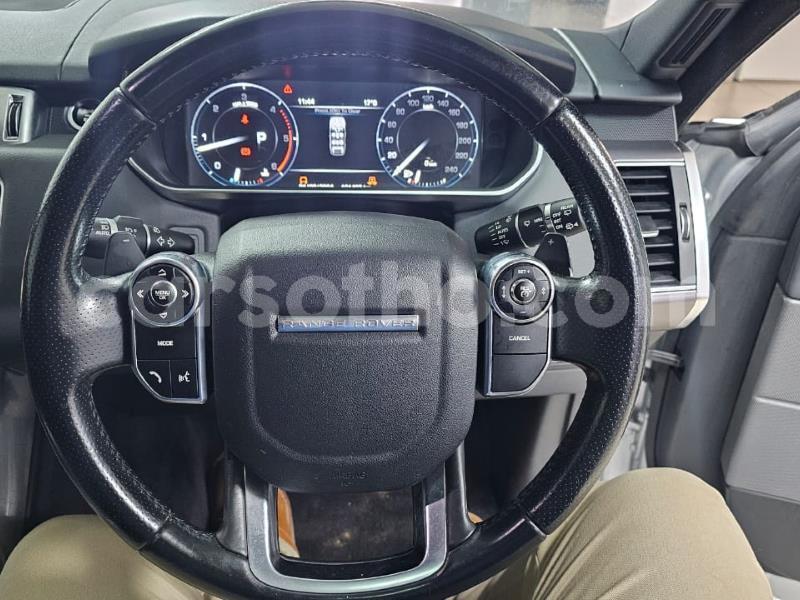 Big with watermark land rover range rover maseru maseru 28682