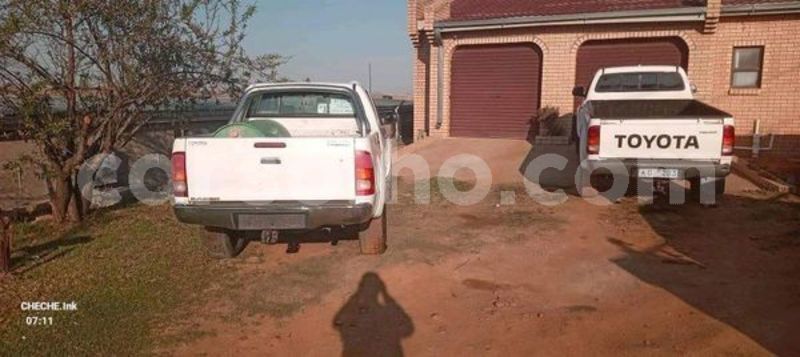 Big with watermark toyota hilux maseru maseru 28691