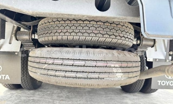 Sayi Na hannu Toyota Dyna Silver Babbar mota in Maputsoe a Leribe Sayi Na hannu Toyota Dyna Silver Babbar mota in Maputsoe a Leribe