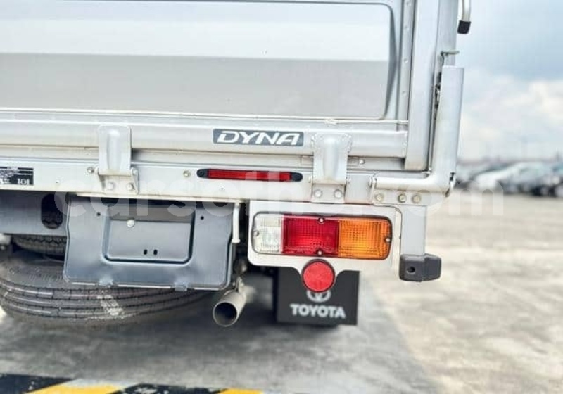 Big with watermark toyota dyna leribe maputsoe 28702