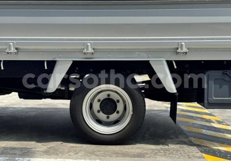 Big with watermark toyota dyna leribe maputsoe 28702