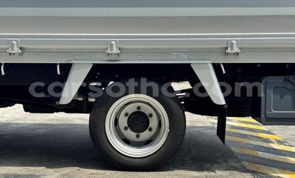 Sayi Na hannu Toyota Dyna Silver Babbar mota in Maputsoe a Leribe Sayi Na hannu Toyota Dyna Silver Babbar mota in Maputsoe a Leribe