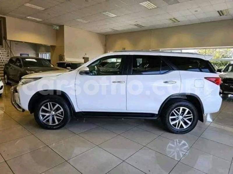 Big with watermark toyota fortuner maseru maseru 28710