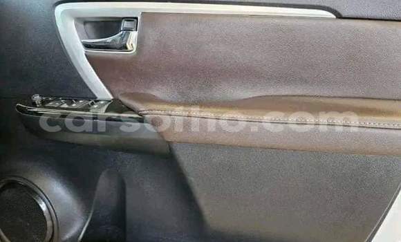 Buy Used Toyota Fortuner White Car in Maseru in Maseru Buy Used Toyota Fortuner White Car in Maseru in Maseru