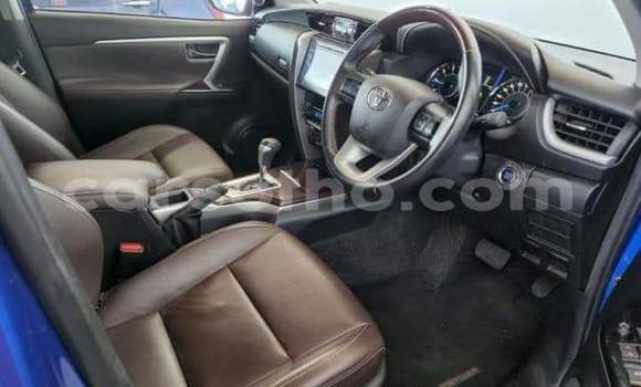 Sayi Na hannu Toyota Fortuner Blue Mota in Maseru a Maseru Sayi Na hannu Toyota Fortuner Blue Mota in Maseru a Maseru