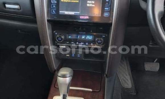Sayi Na hannu Toyota Fortuner Blue Mota in Maseru a Maseru Sayi Na hannu Toyota Fortuner Blue Mota in Maseru a Maseru