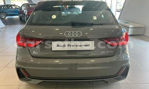 Sayi Na hannu Audi A1 Silver Mota in Maseru a Maseru Sayi Na hannu Audi A1 Silver Mota in Maseru a Maseru