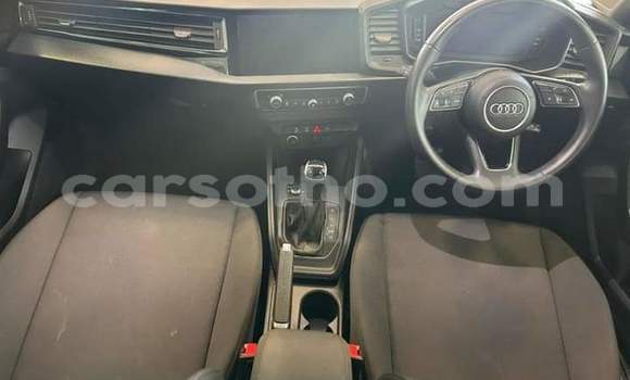 Sayi Na hannu Audi A1 Silver Mota in Maseru a Maseru Sayi Na hannu Audi A1 Silver Mota in Maseru a Maseru