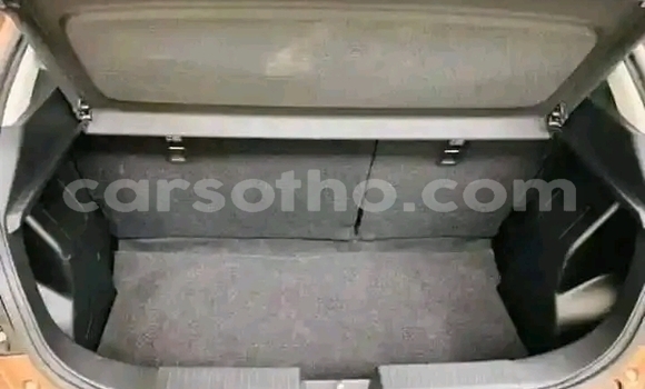 Sayi Na hannu Toyota Starlet Brown Mota in Maseru a Maseru Sayi Na hannu Toyota Starlet Brown Mota in Maseru a Maseru