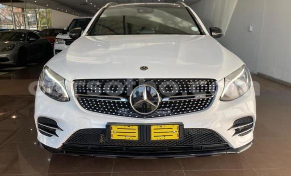 Buy Used Mercedes-Benz AMG GLC White Car in Maseru in Maseru Buy Used Mercedes-Benz AMG GLC White Car in Maseru in Maseru