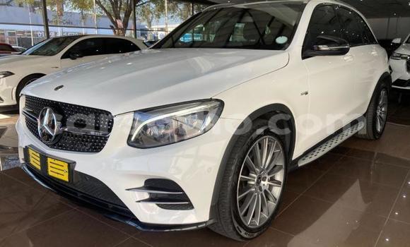 اشتري مستعمل Mercedes-Benz AMG GLC White سيارة في Maseru في Maseru اشتري مستعمل Mercedes-Benz AMG GLC White سيارة في Maseru في Maseru
