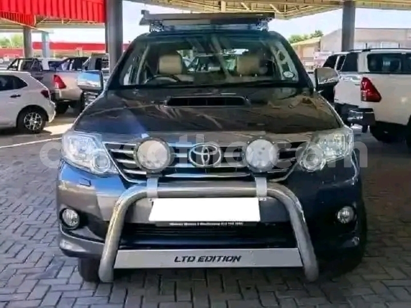 Big with watermark toyota fortuner maseru maseru 28737