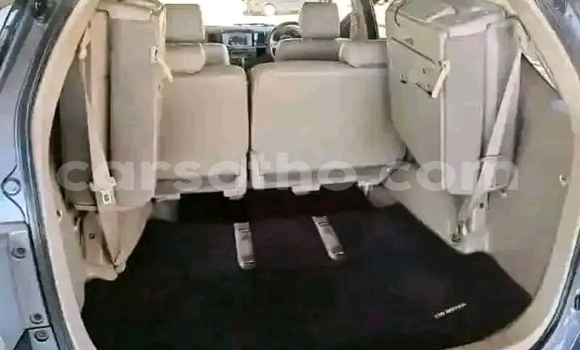 اشتري مستعمل Toyota Fortuner Black سيارة في Maseru في Maseru اشتري مستعمل Toyota Fortuner Black سيارة في Maseru في Maseru