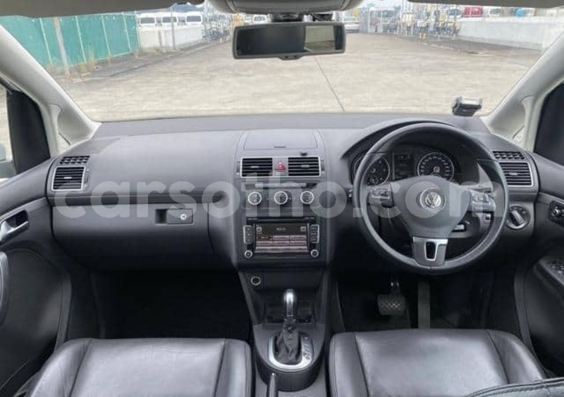 Big with watermark volkswagen touran leribe maputsoe 28738