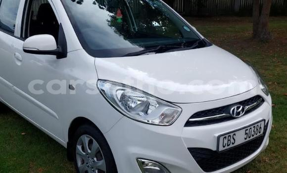 Sayi Na hannu Hyundai i10 White Mota in Maseru a Maseru Sayi Na hannu Hyundai i10 White Mota in Maseru a Maseru