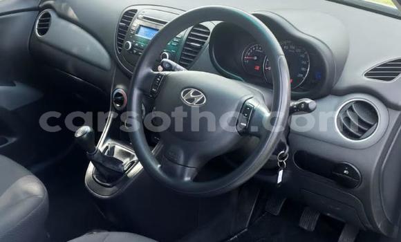 Sayi Na hannu Hyundai i10 White Mota in Maseru a Maseru Sayi Na hannu Hyundai i10 White Mota in Maseru a Maseru