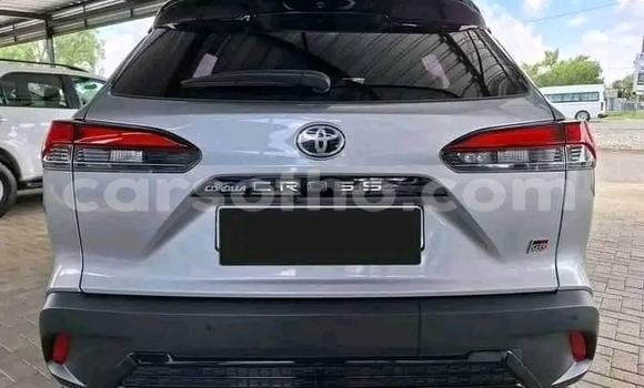 اشتري مستعمل Toyota Corolla Cross Silver سيارة في Maseru في Maseru اشتري مستعمل Toyota Corolla Cross Silver سيارة في Maseru في Maseru
