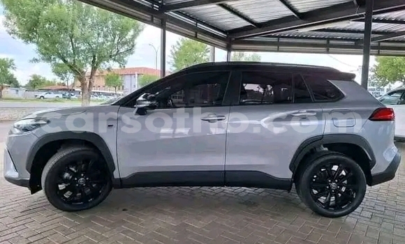اشتري مستعمل Toyota Corolla Cross Silver سيارة في Maseru في Maseru اشتري مستعمل Toyota Corolla Cross Silver سيارة في Maseru في Maseru