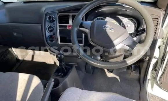 اشتري مستعمل Hyundai H1 White سيارة في Maseru في Maseru اشتري مستعمل Hyundai H1 White سيارة في Maseru في Maseru