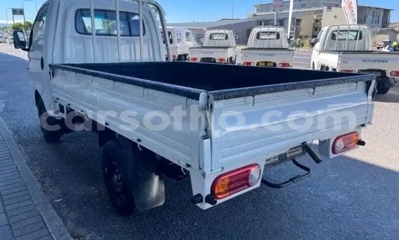 اشتري مستعمل Hyundai H1 White سيارة في Maseru في Maseru اشتري مستعمل Hyundai H1 White سيارة في Maseru في Maseru