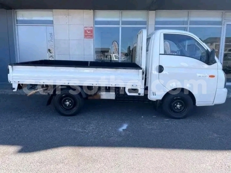 Big with watermark hyundai h1 maseru maseru 28755