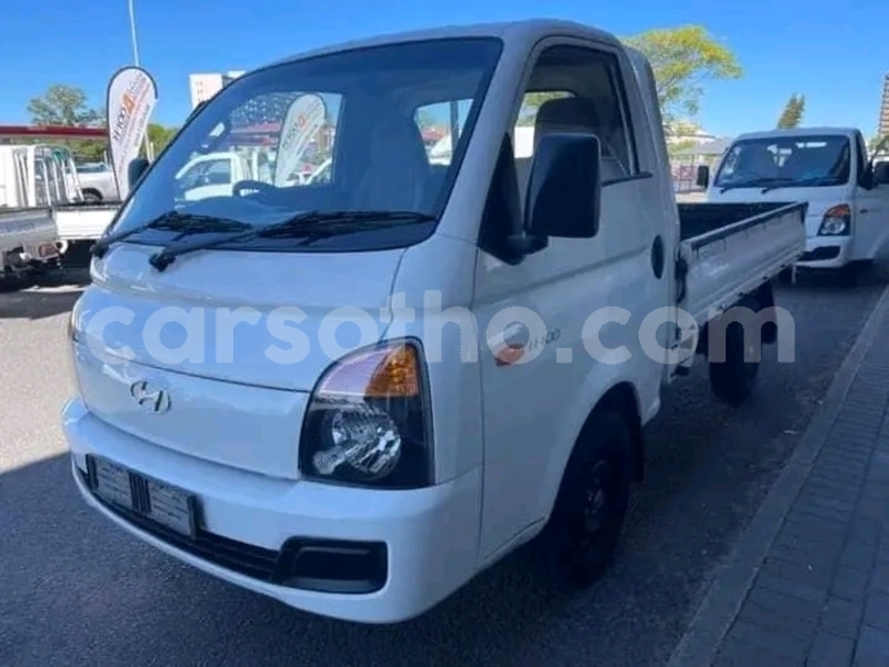 Big with watermark hyundai h1 maseru maseru 28755