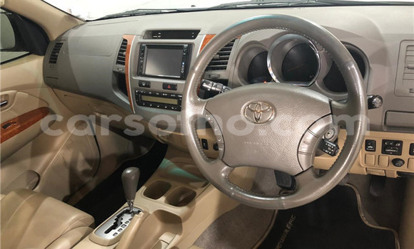 اشتري مستعمل Toyota Fortuner White سيارة في Maseru في Maseru اشتري مستعمل Toyota Fortuner White سيارة في Maseru في Maseru