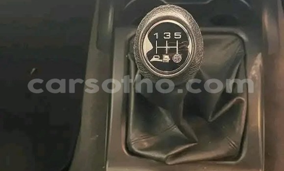 اشتري مستعمل Toyota Hilux White سيارة في Maseru في Maseru اشتري مستعمل Toyota Hilux White سيارة في Maseru في Maseru