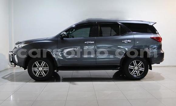 Sayi Na hannu Toyota Fortuner Other Mota in Maseru a Maseru Sayi Na hannu Toyota Fortuner Other Mota in Maseru a Maseru