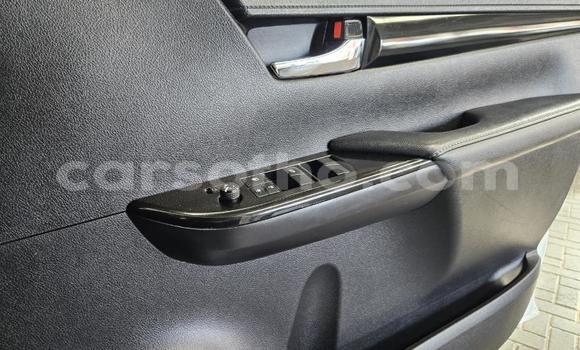 Buy Used Toyota Hilux White Car in Maseru in Maseru Buy Used Toyota Hilux White Car in Maseru in Maseru