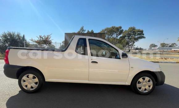 Buy Used Nissan NV200 White Car in Maseru in Maseru Buy Used Nissan NV200 White Car in Maseru in Maseru