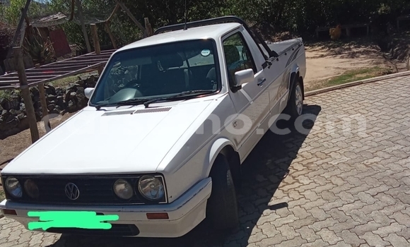 Buy Used Volkswagen Caddy White Car in Maseru in Maseru Buy Used Volkswagen Caddy White Car in Maseru in Maseru