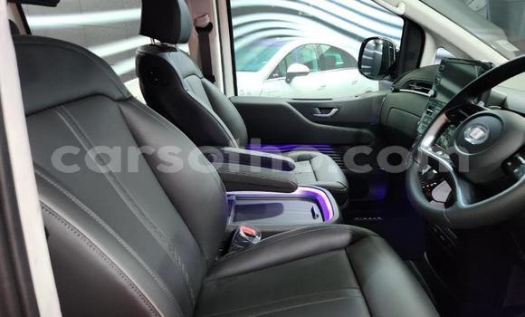 Sayi Na hannu Hyundai Stellar White Mota in Maseru a Maseru Sayi Na hannu Hyundai Stellar White Mota in Maseru a Maseru