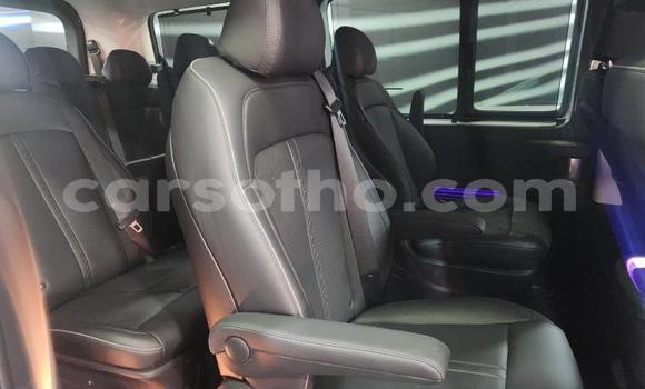 Sayi Na hannu Hyundai Stellar White Mota in Maseru a Maseru Sayi Na hannu Hyundai Stellar White Mota in Maseru a Maseru