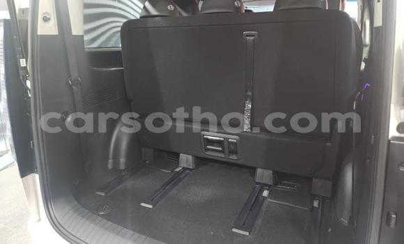 Sayi Na hannu Hyundai Stellar White Mota in Maseru a Maseru Sayi Na hannu Hyundai Stellar White Mota in Maseru a Maseru