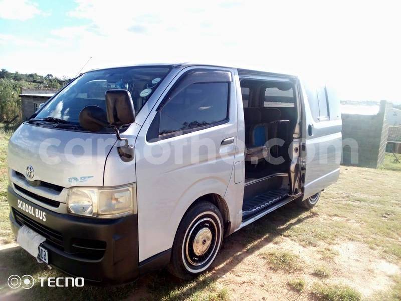 Big with watermark toyota hiace leribe maputsoe 28814