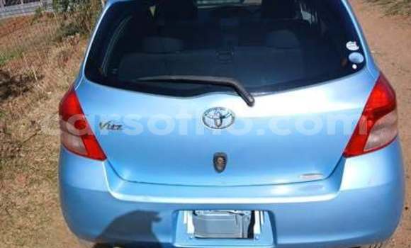 Sayi Na hannu Toyota Vitz Blue Mota in Maputsoe a Leribe Sayi Na hannu Toyota Vitz Blue Mota in Maputsoe a Leribe