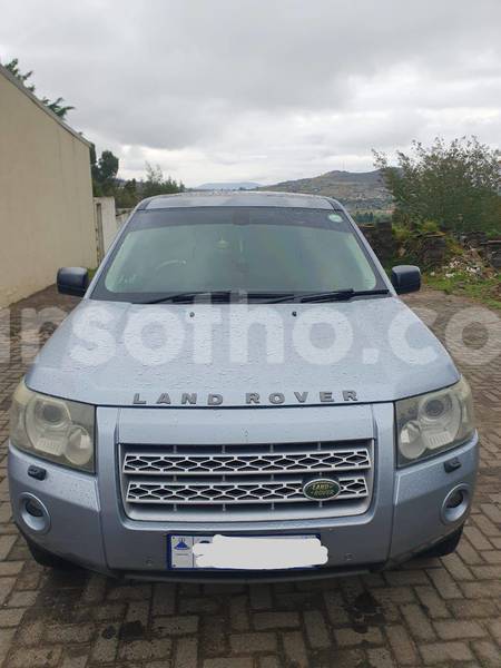 Big with watermark land rover defender leribe maputsoa 28832