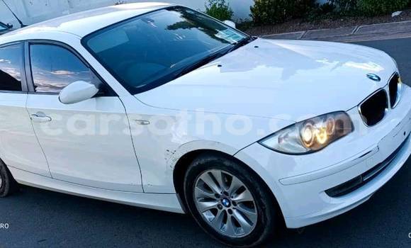 Sayi Na hannu BMW 1-Series White Mota in Mafeteng a Mafeteng