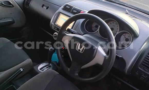 اشتري مستعمل Honda FIT White سيارة في Maputsoe في Leribe اشتري مستعمل Honda FIT White سيارة في Maputsoe في Leribe