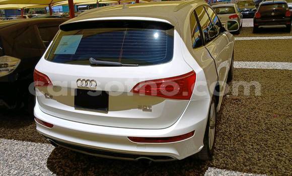 Buy Used Audi Q5 White Car in Mafeteng in Mafeteng Buy Used Audi Q5 White Car in Mafeteng in Mafeteng