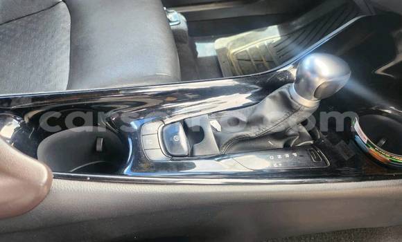 Buy Used Toyota C-HR White Car in Maputsoa in Leribe Buy Used Toyota C-HR White Car in Maputsoa in Leribe