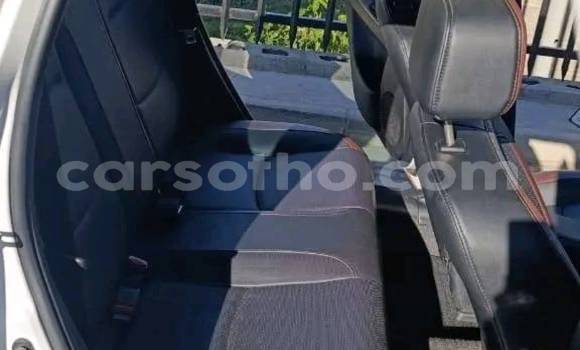 اشتري مستعمل Mazda Verisa White سيارة في Maseru في Maseru اشتري مستعمل Mazda Verisa White سيارة في Maseru في Maseru