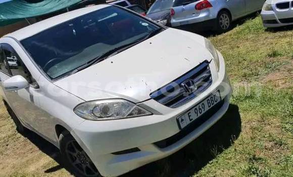 Sayi Na hannu Honda Edix White Mota in Maseru a Maseru