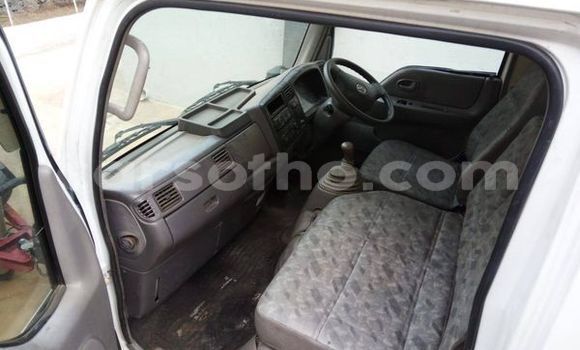 Buy Used Toyota Hillux White Truck in Maseru in Maseru Buy Used Toyota Hillux White Truck in Maseru in Maseru