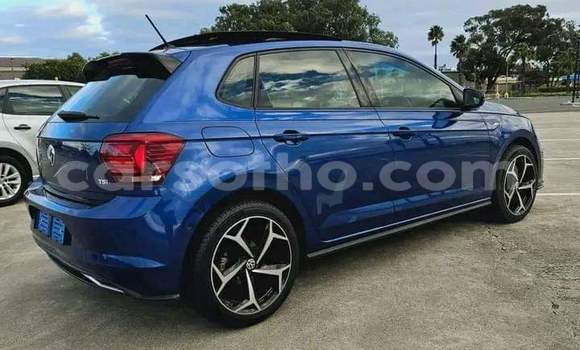 اشتري مستعمل Volkswagen Polo Blue سيارة في Maseru في Maseru اشتري مستعمل Volkswagen Polo Blue سيارة في Maseru في Maseru