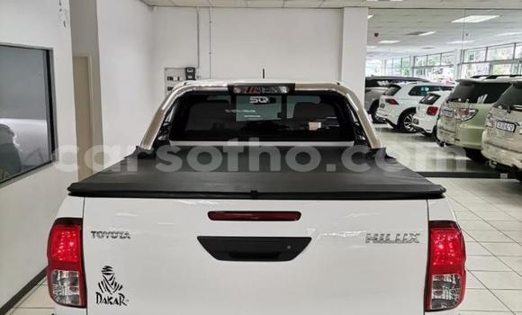 Acheter Occasion Voiture Toyota Hilux Blanc à Maseru, Maseru Acheter Occasion Voiture Toyota Hilux Blanc à Maseru, Maseru