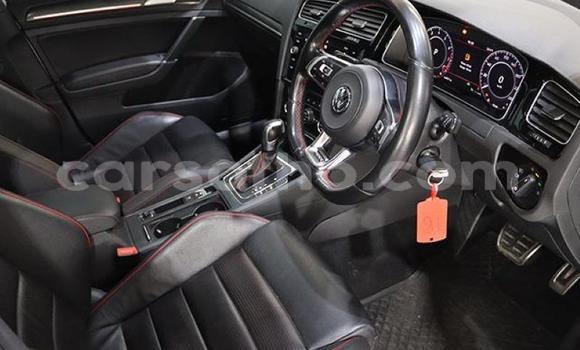 اشتري مستعمل Volkswagen Golf GTI White سيارة في Maseru في Maseru اشتري مستعمل Volkswagen Golf GTI White سيارة في Maseru في Maseru